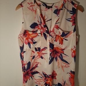 Dynamite sleeveless blouse